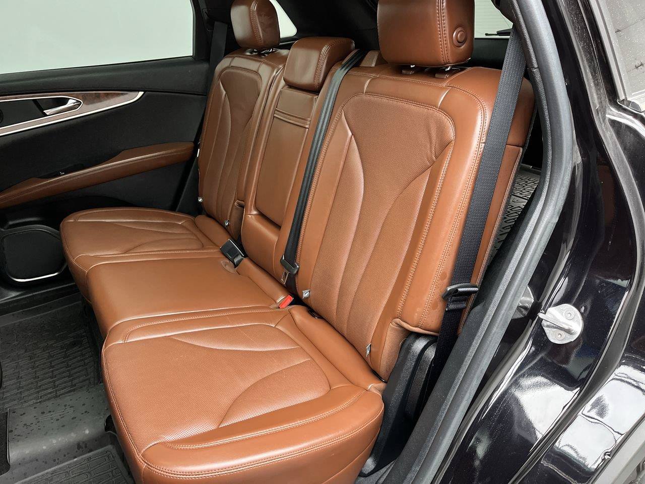 Used 2020 Lincoln Nautilus Reserve AWD/4WD image 14