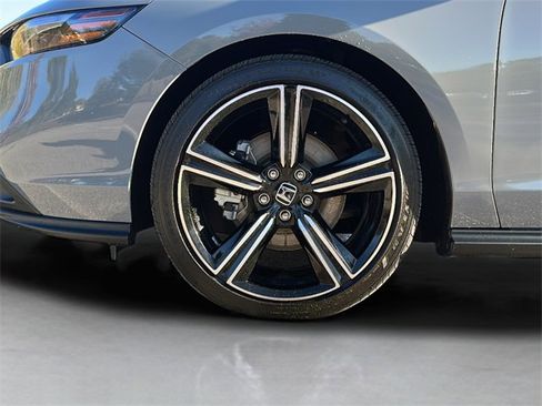 Certified 2025 Honda Accord Sport image 4
