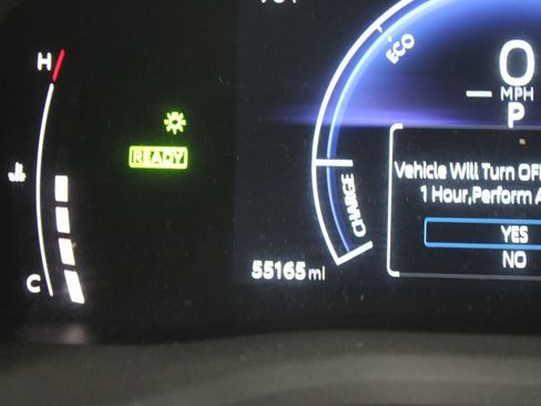 Used 2025 Toyota Camry SE FWD image 29
