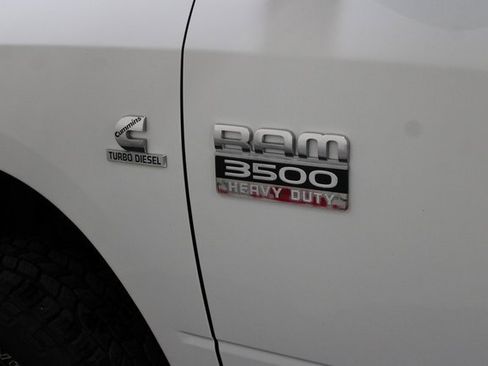 Used 2012 RAM 3500 ST w/ Chrome Appearance Group image 9