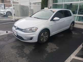 Used 2019 Volkswagen e-Golf SE w/ Driver Assistance Package image 1