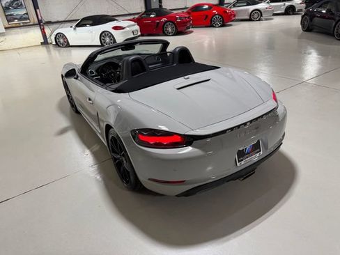Used 2019 Porsche 718 Boxster RWD image 91
