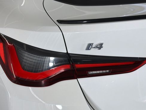 Used 2023 BMW i4 eDrive40 w/ M Sport Package RWD image 27