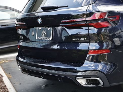 New 2026 BMW X5 xDrive40i w/ M Sport Package image 9