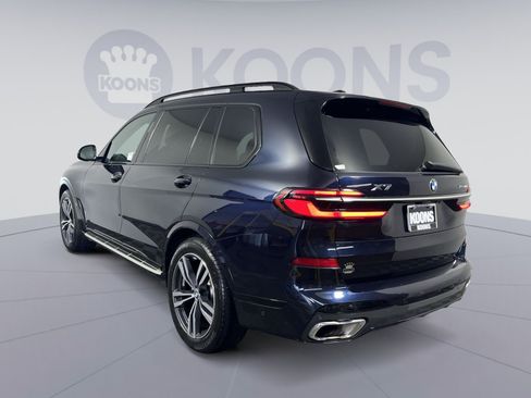 Used 2024 BMW X7 xDrive40i w/ M Sport Package AWD/4WD image 8