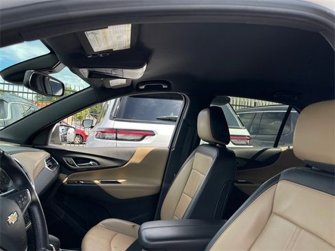 Used 2022 Chevrolet Equinox Premier w/ LPO, Floor Liner Package image 11