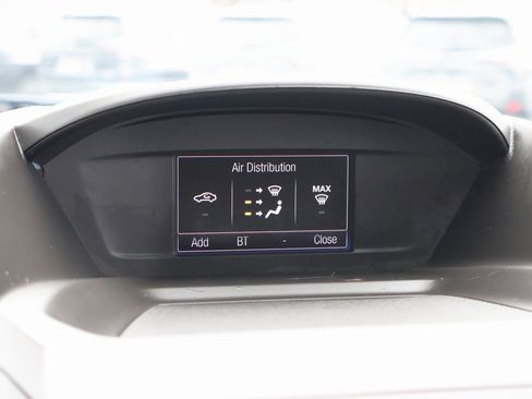 Used 2018 Ford Escape SE image 34