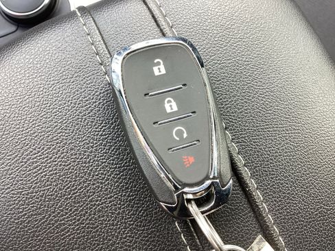 Used 2025 Chevrolet Blazer LT w/ LPO, Cargo Package image 33