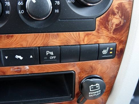 Used 2007 Jeep Grand Cherokee Overland AWD/4WD image 78