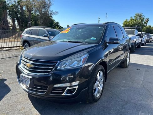 Used 2016 Chevrolet Traverse LTZ FWD image 4