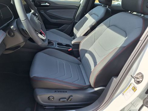 Used 2025 Volkswagen Jetta GLI Autobahn image 10