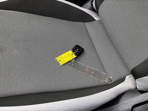 Certified 2024 Volkswagen Taos S image 15