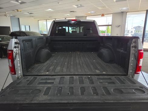 Used 2018 Ford F150 XLT w/ Equipment Group 302A Luxury AWD/4WD image 7