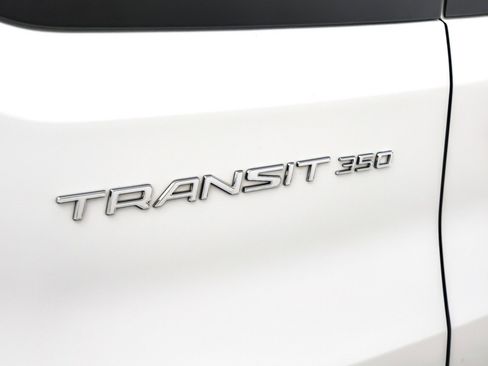 Used 2024 Ford Transit 350 XLT image 10