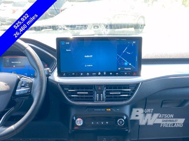 Used 2025 Ford Escape Platinum AWD/4WD image 25
