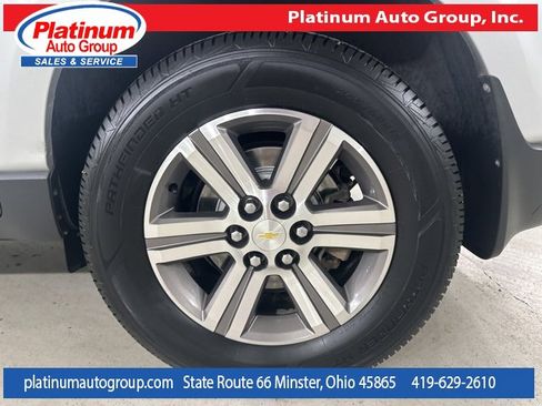 Used 2017 Chevrolet Traverse LT image 41