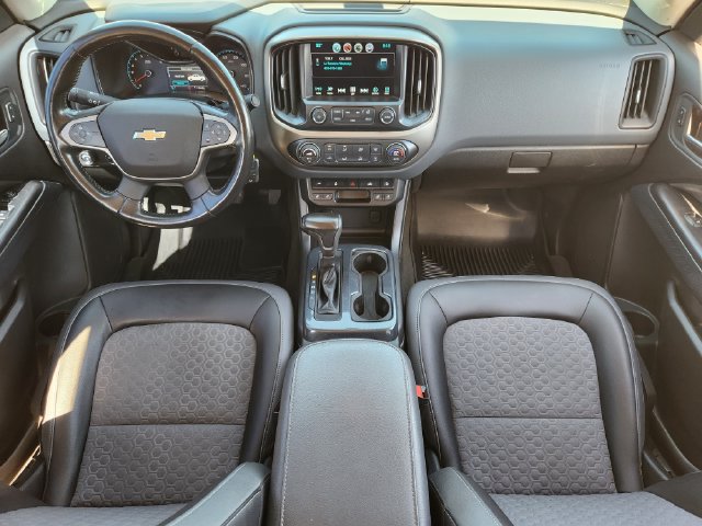 Used 2017 Chevrolet Colorado Z71 AWD/4WD image 25