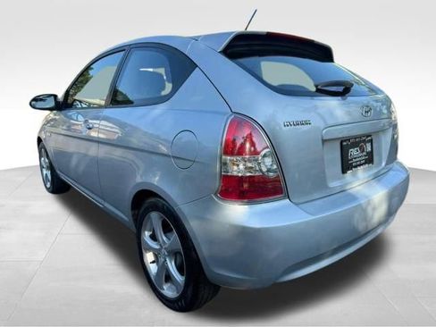Used 2007 Hyundai Accent SE image 3