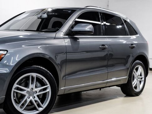 Used 2016 Audi Q5 2.0T Premium Plus w/ Technology Package image 7