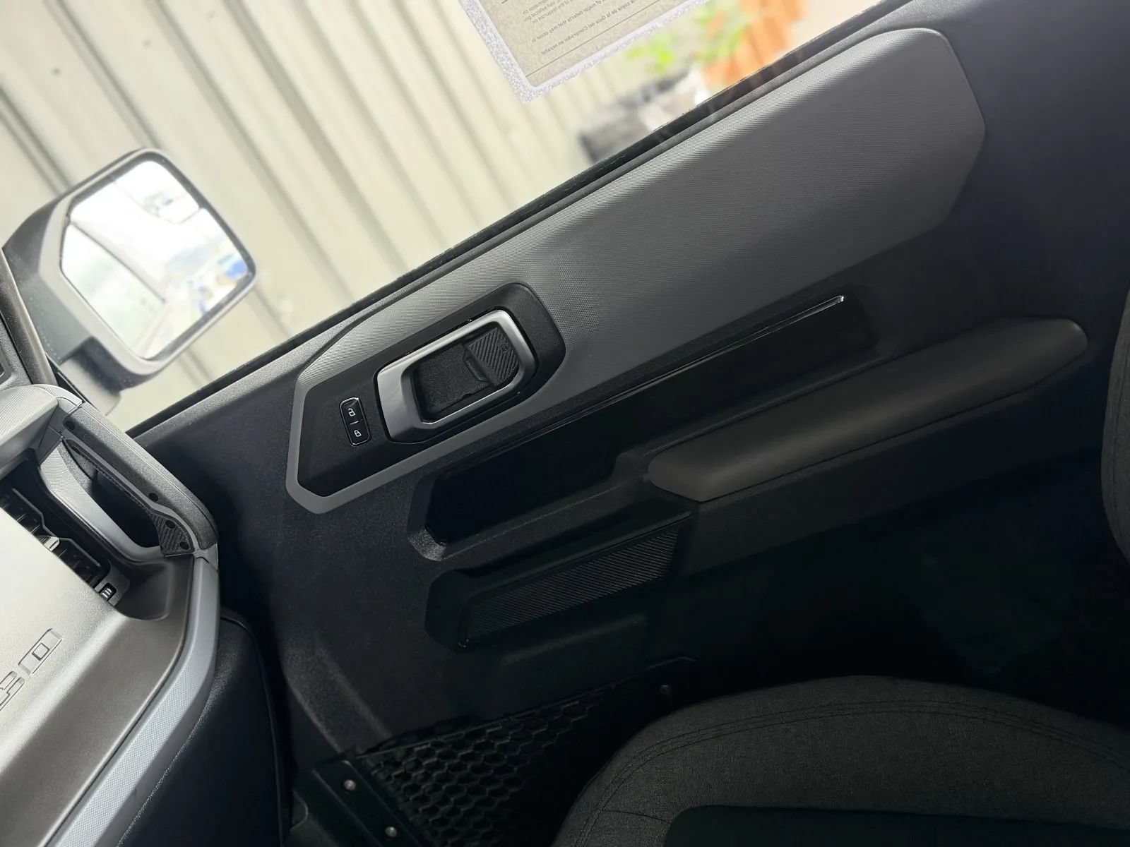 Used 2023 Ford Bronco 2-Door w/ Sasquatch Package AWD/4WD image 39