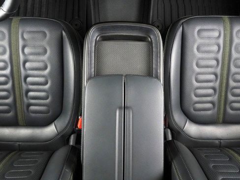 Used 2024 Rivian R1S AWD Adventure image 27