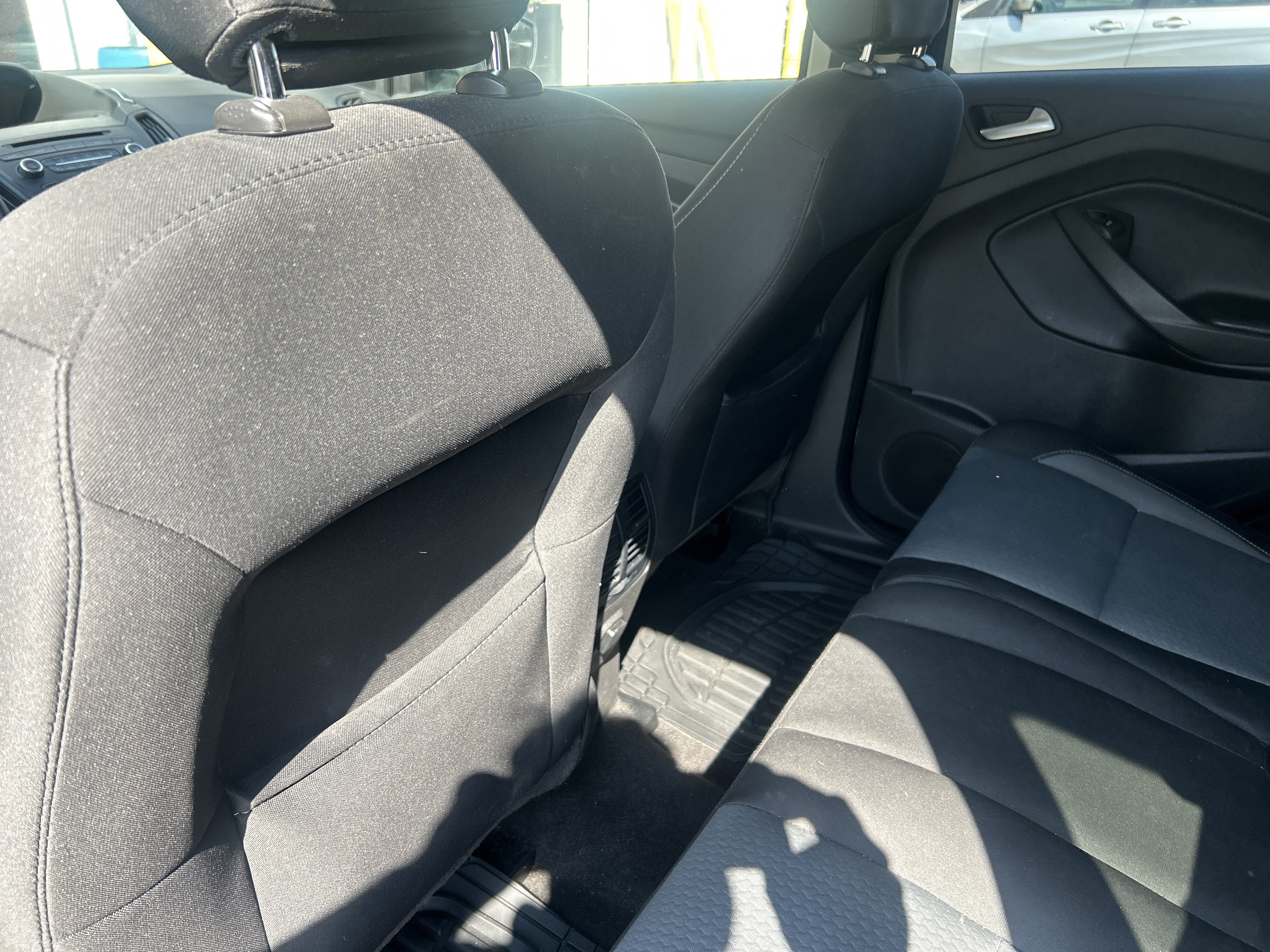 Used 2018 Ford Escape SE FWD image 31