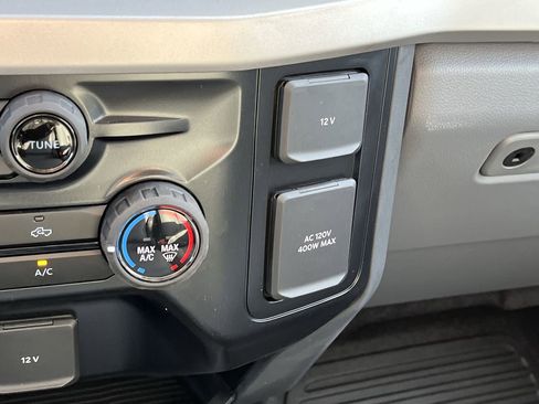 New 2025 Ford F550 4x4 Regular Cab Super Duty image 17