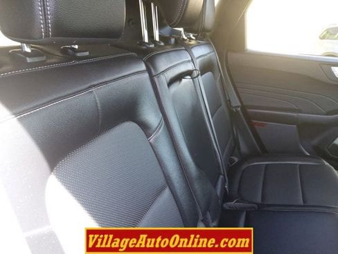 Used 2022 Ford Escape SEL image 43
