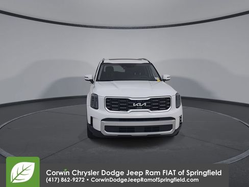 Used 2025 Kia Telluride S FWD image 5