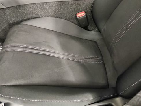 New 2026 MAZDA MX-5 Miata Club w/ Interior Package RWD image 12