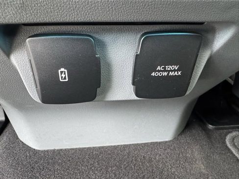 Used 2024 Ford F150 XLT w/ Equipment Group 302A MID image 31