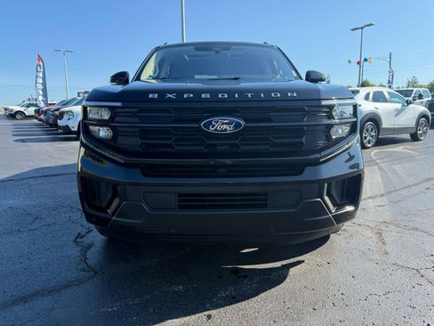 Certified 2025 Ford Expedition Active AWD/4WD image 25