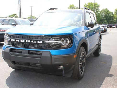 New 2026 Ford Bronco Sport Outer Banks w/ Outer Banks Tech Package+ AWD/4WD image 13
