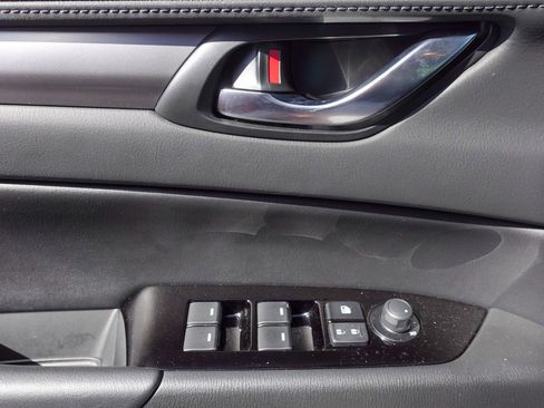 Used 2025 MAZDA CX-5 AWD 2.5 S w/ Preferred Package image 11