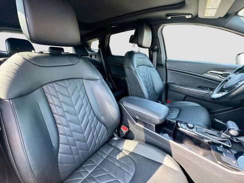 Certified 2023 Kia Sportage X-Line w/ X-Line Premium Package AWD/4WD image 32