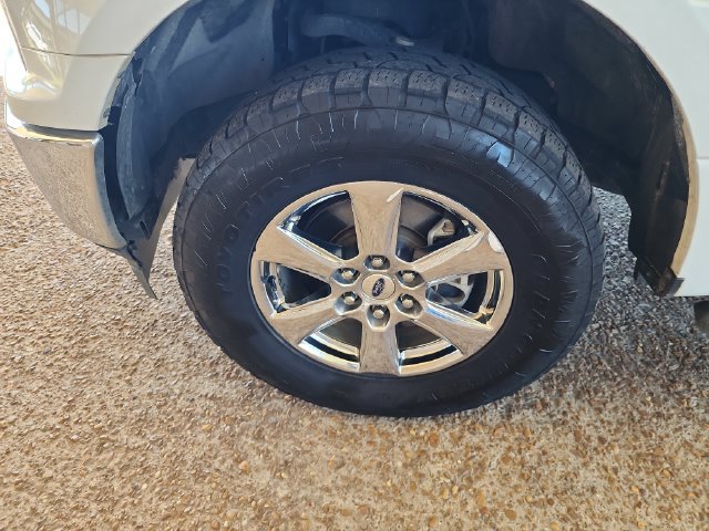 Used 2019 Ford F150 XLT w/ Equipment Group 302A Luxury AWD/4WD image 23