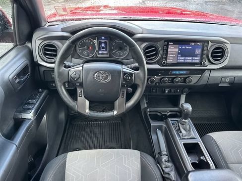 Used 2023 Toyota Tacoma TRD Off-Road AWD/4WD image 13