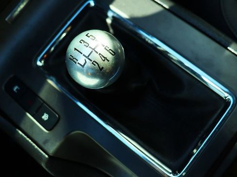 Used 2011 Ford Mustang GT Premium w/ Comfort Pkg image 45