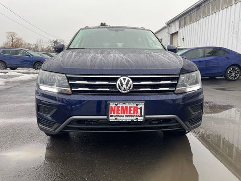 Used 2021 Volkswagen Tiguan SE w/ Panoramic Sunroof Package image 13
