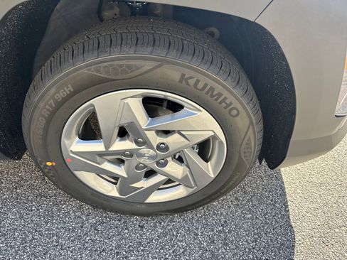 New 2026 Hyundai Kona SE image 12