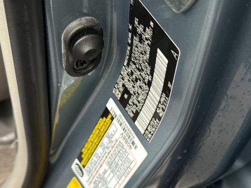 Used 2006 Toyota Sienna CE image 20