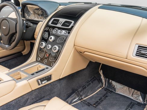 Used 2016 Aston Martin DB9 GT RWD image 14