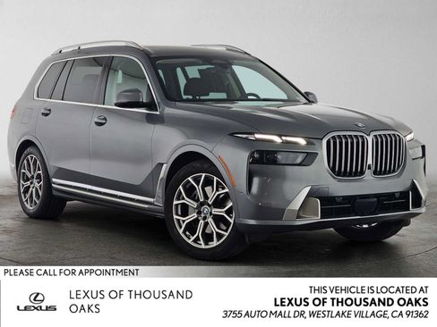 Used 2025 BMW X7 xDrive40i AWD/4WD image 1
