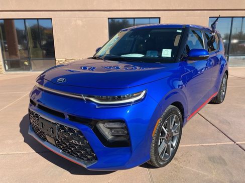 Certified 2021 Kia Soul Turbo image 2