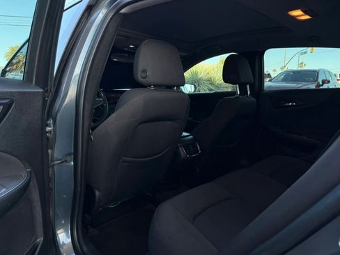 Used 2019 Chevrolet Malibu LT FWD image 41