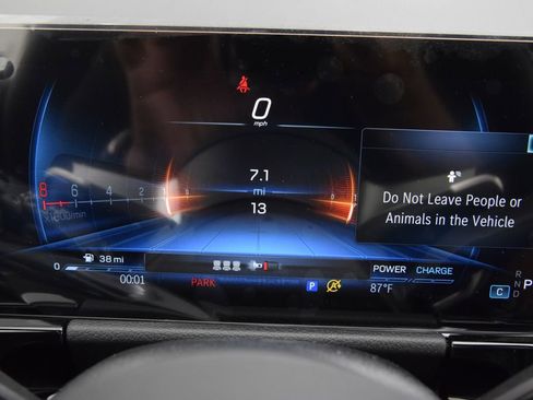 New 2026 Mercedes-Benz GLA 35 AMG 4MATIC image 26