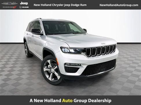 New 2025 Jeep Grand Cherokee Limited w/ Luxury Tech Group II image 1