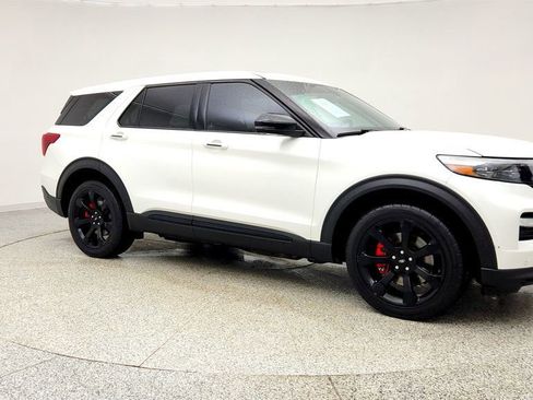 Used 2021 Ford Explorer ST w/ Equipment Group 401A image 3