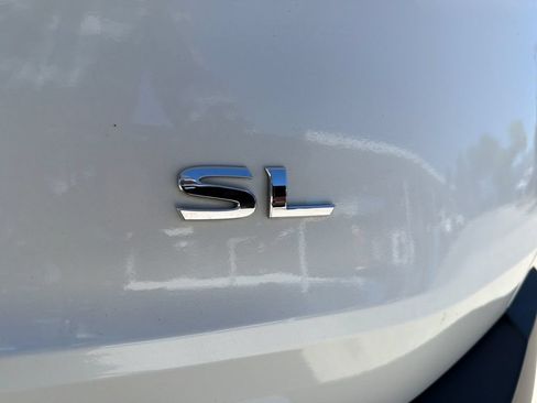 Used 2023 Nissan Rogue SL w/ SL Premium Package FWD image 11