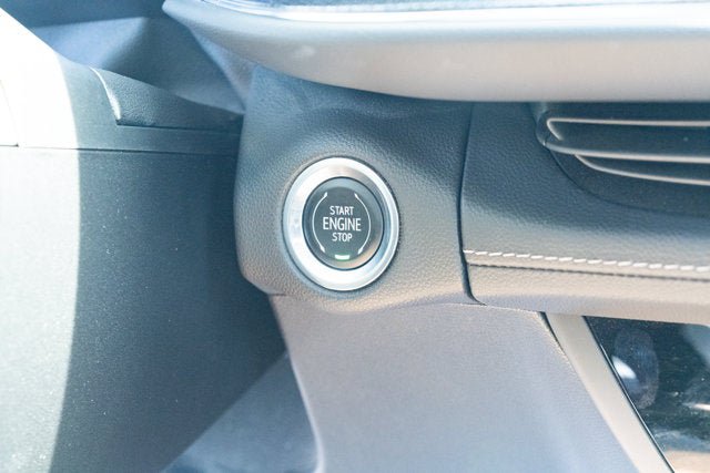 Used 2023 Buick Envision Essence w/ Sport Touring Package FWD image 22
